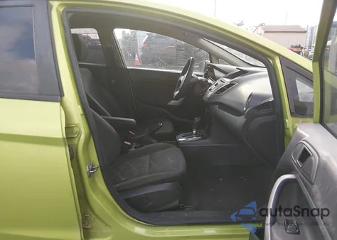 2013 Ford Fiesta Se z USA, uszkodzony, nr VIN 3FADP4BJ0DM142741